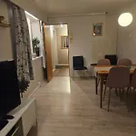 Leilighet Pa Tomasjord
